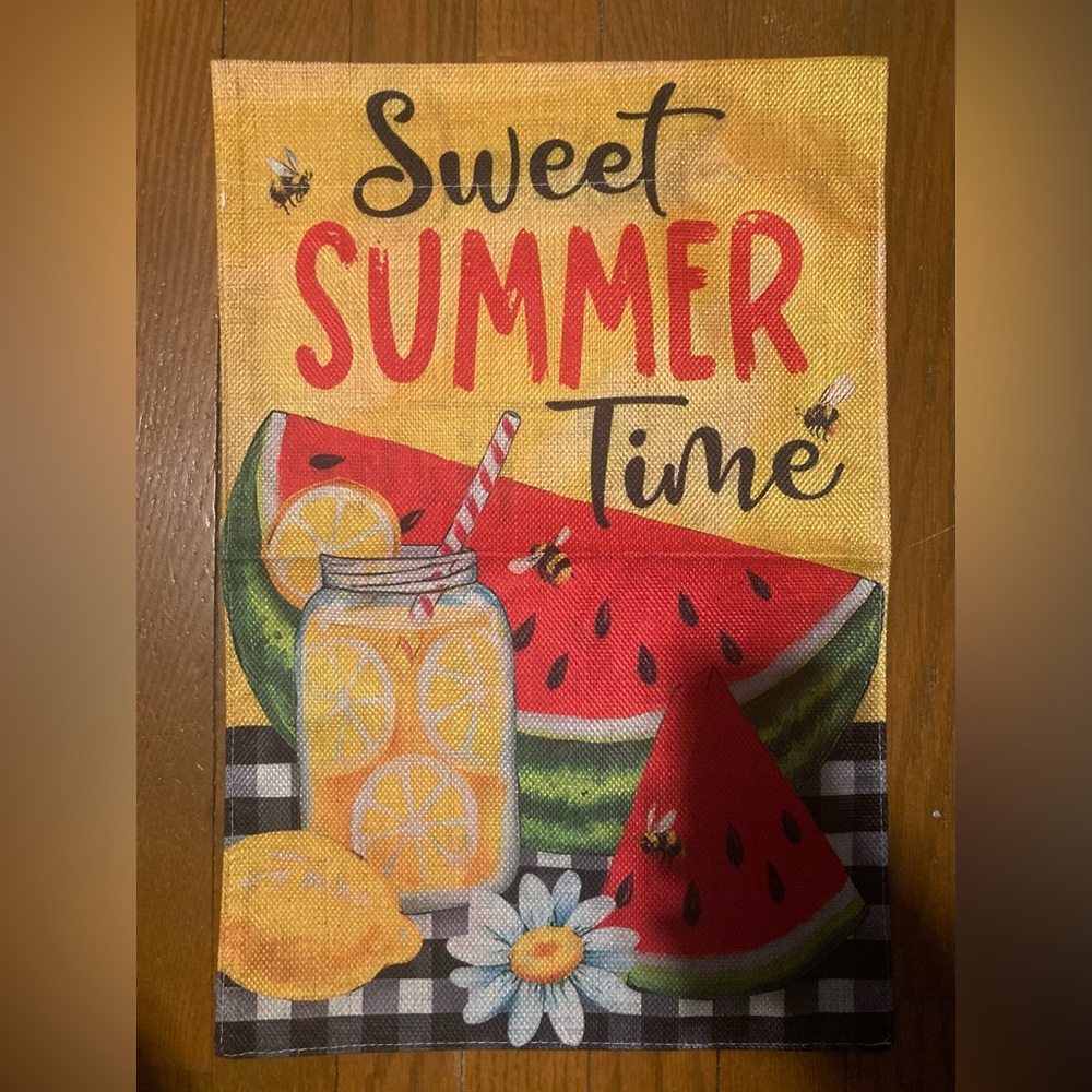 Garden Flag Summer 12" x 18" NEW